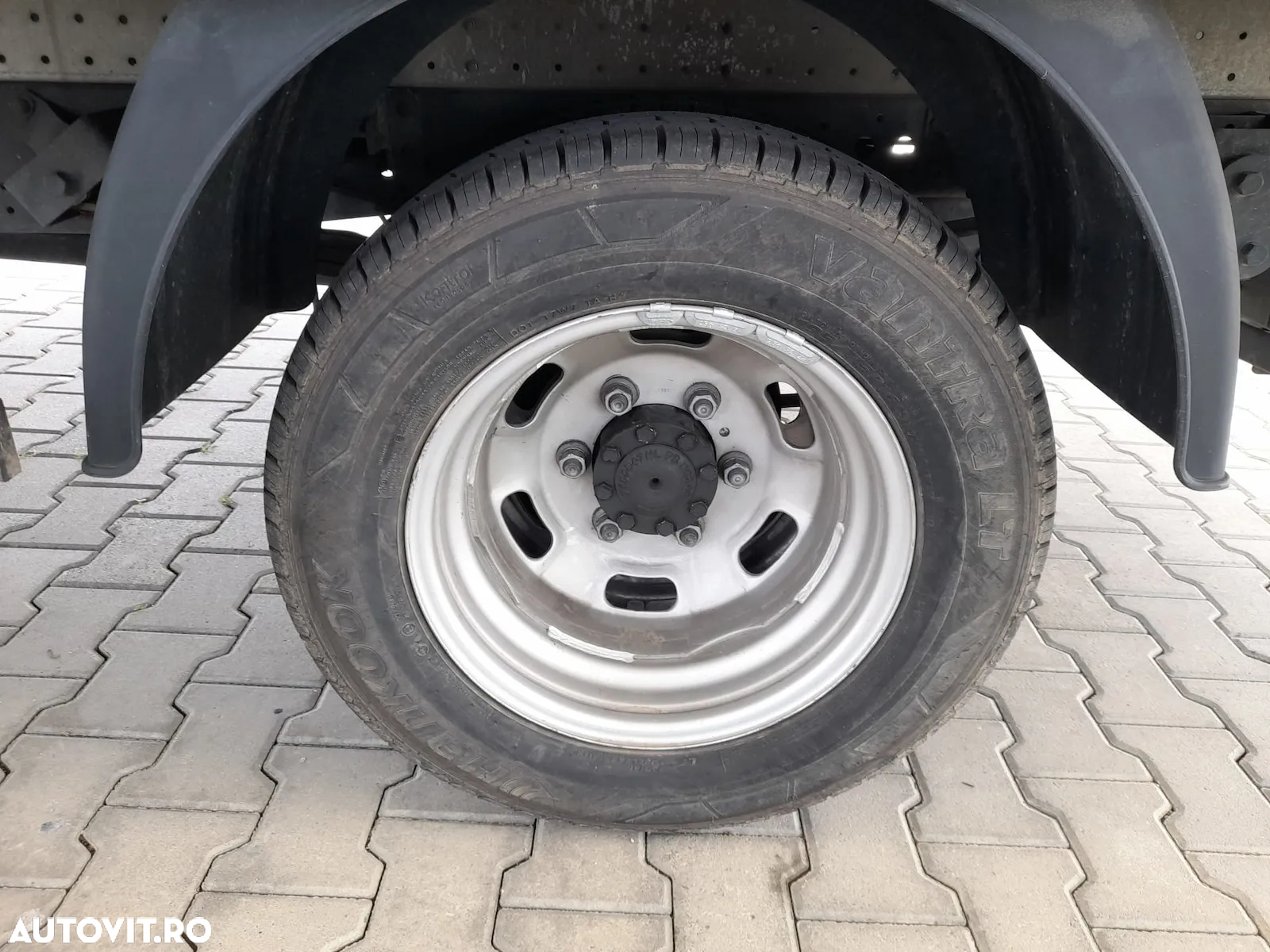 Iveco Daily 35C16H3.0 BOX+LIFT - 26