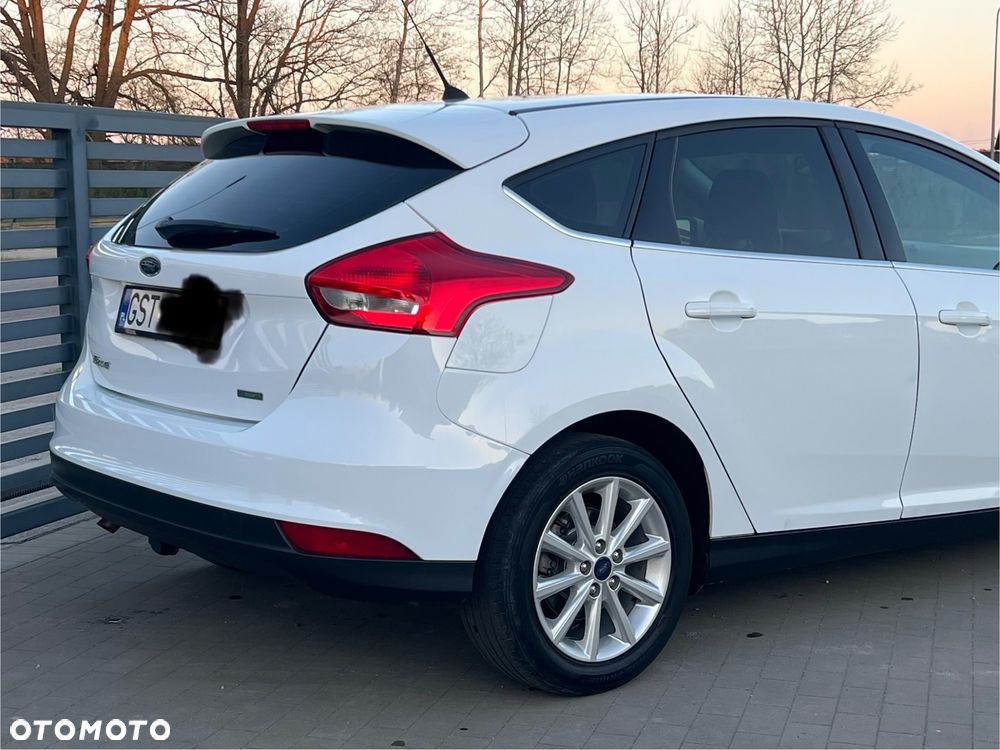 Ford Focus 1.0 EcoBoost Titanium - 3