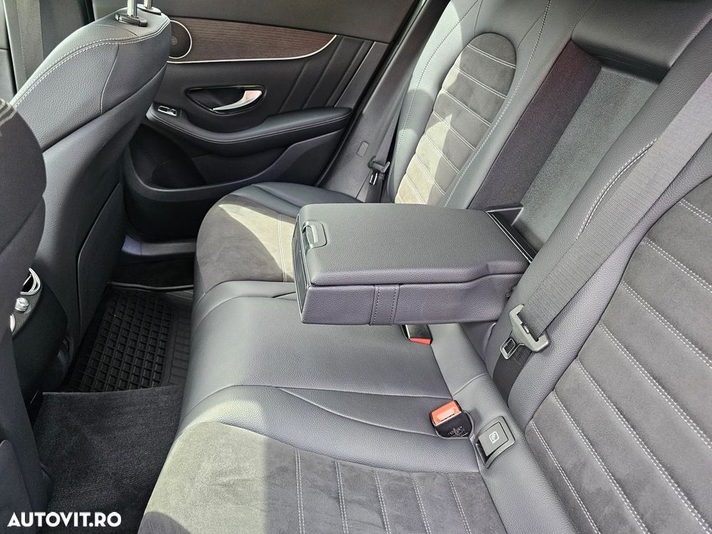 Mercedes-Benz GLC Coupe 200 MHEV - 24