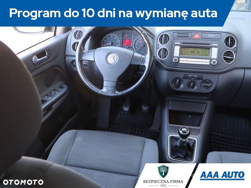 Volkswagen Golf Plus - 9