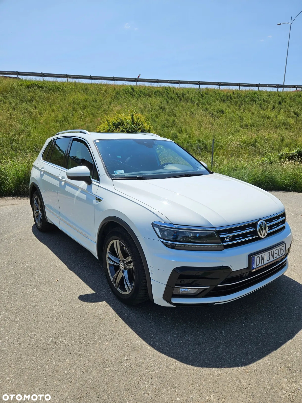 Volkswagen Tiguan 2.0 TSI 4Mot R-Style DSG - 2