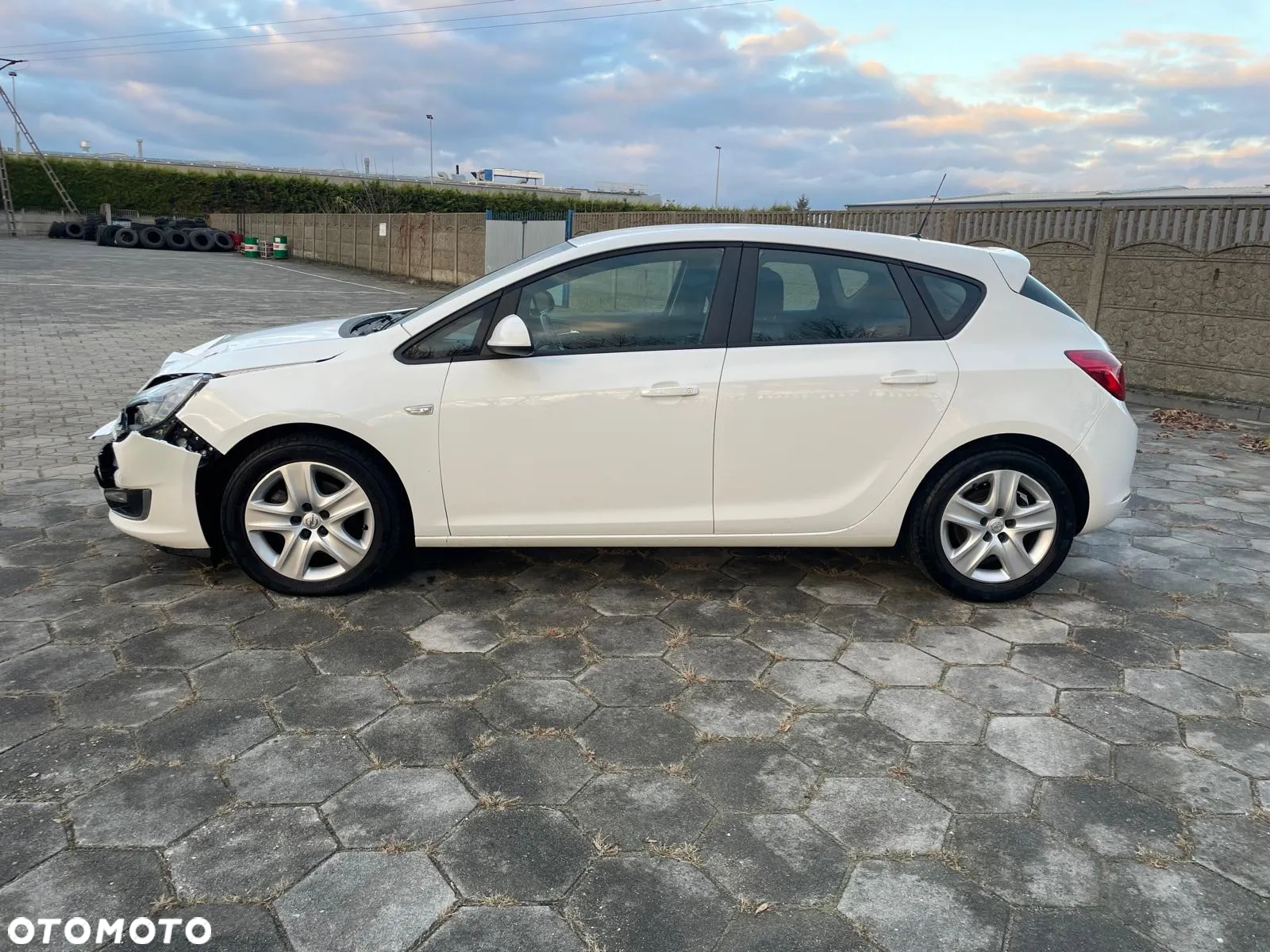 Opel Astra 1.7 CDTI DPF Active - 4