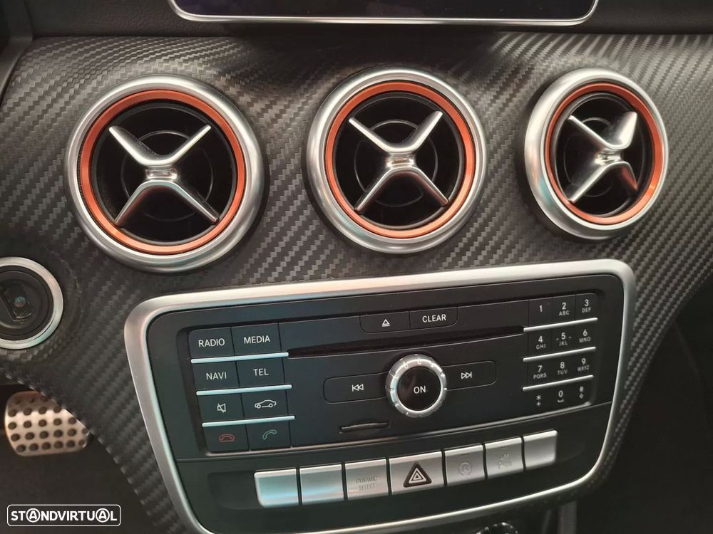 Mercedes-Benz A 180 d AMG Line Aut. - 17