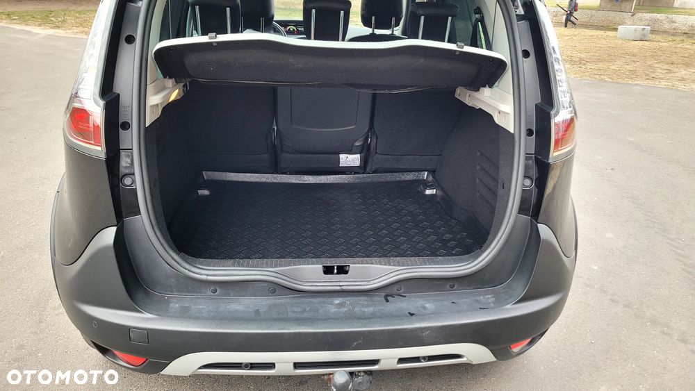 Renault Scenic Energy TCe 130 S&S Xmod Bose Edition - 23