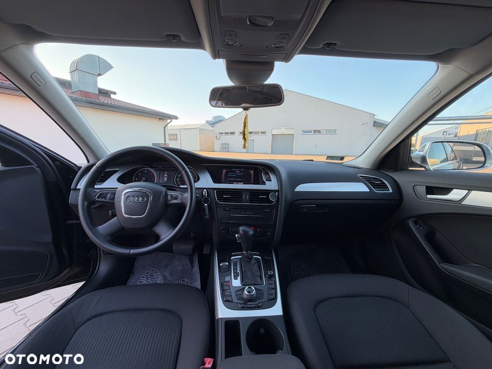 Audi A4 Avant 2.0 TDI DPF multitronic Attraction - 11