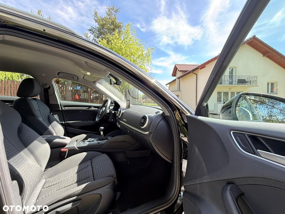 Audi A3 Sportback 1.6 TDI Sport - 25