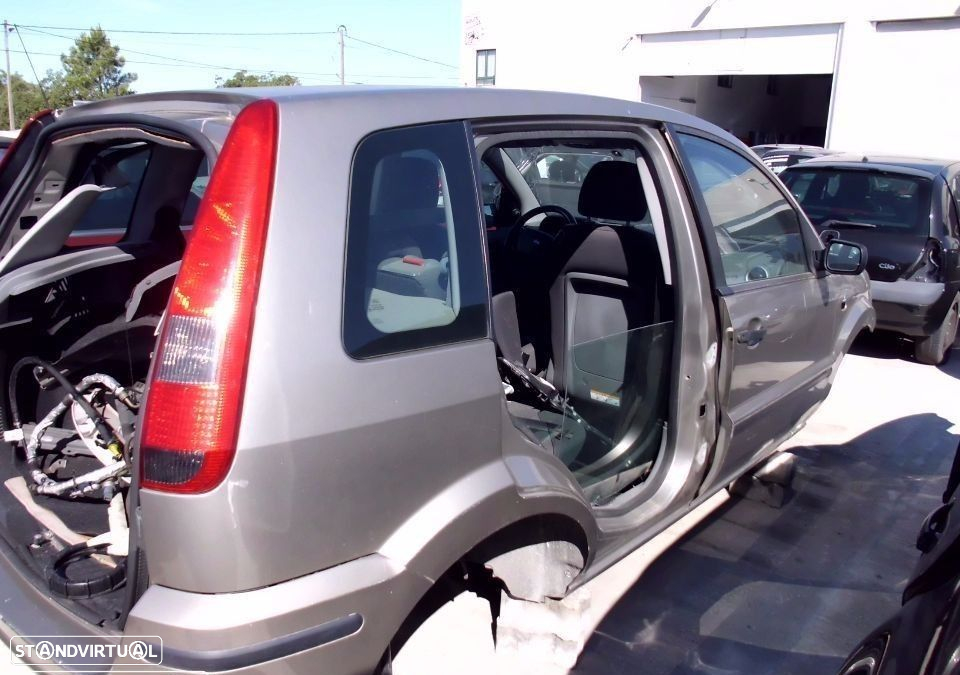 Peças Ford Fusion (JU) 2002 a 2012 - 6
