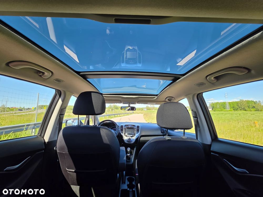 Hyundai ix20 1.4 blue Passion - 19