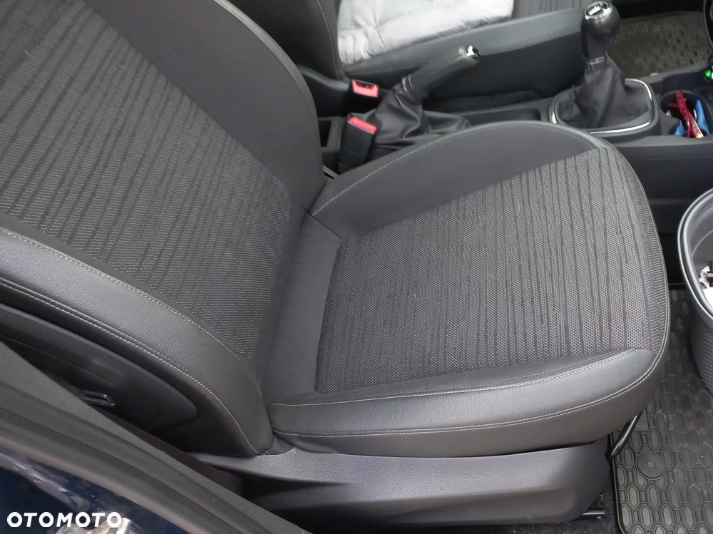 Opel Corsa 1.4 16V Cosmo - 10