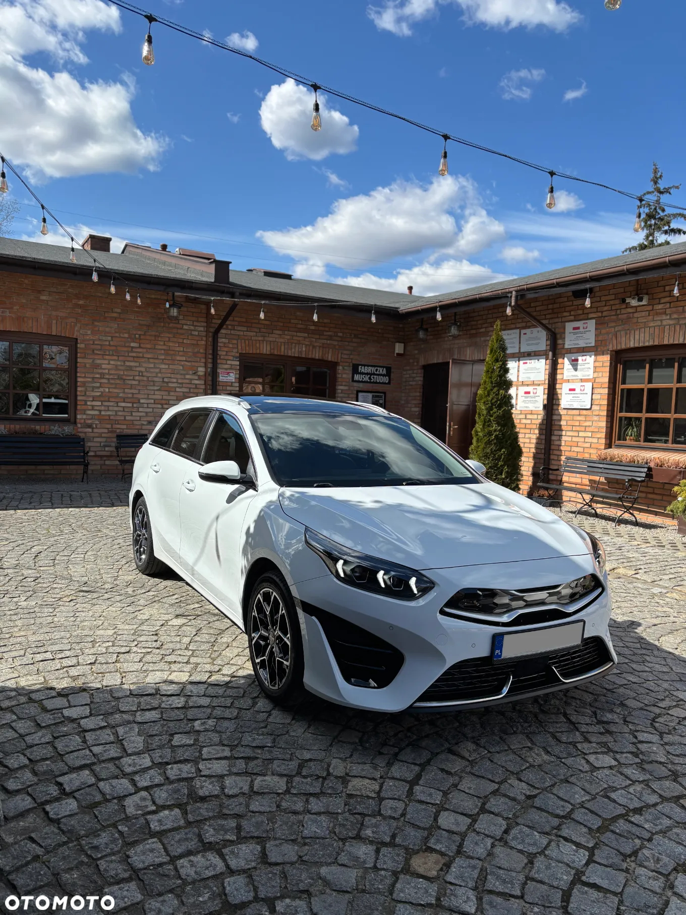 Kia Ceed SW 1.6 GDI DCT OPF Plug-in-Hybrid Platinum Edition - 38