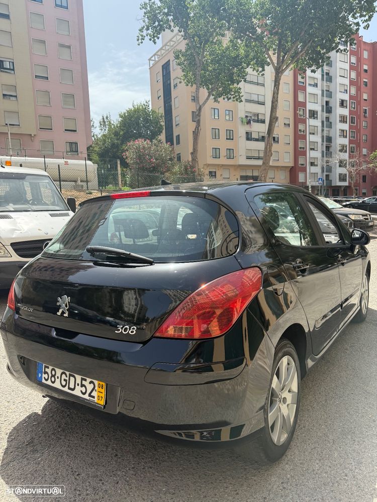 Peugeot 308 1.6 HDi Executive - 2