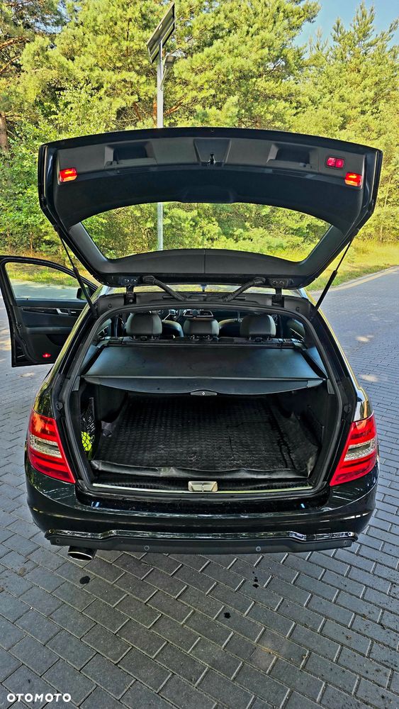 Mercedes-Benz Klasa C 250 CDI 4Matic 7G-TRONIC Avantgarde Edition - 5