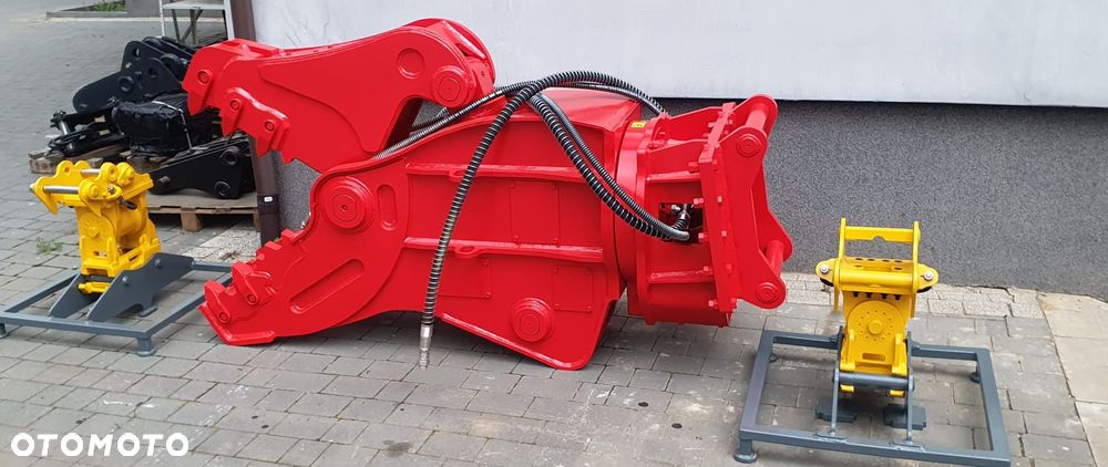 Volvo - 3