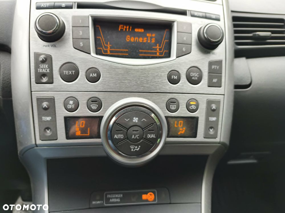 Toyota Verso 1.6 Sol - 21