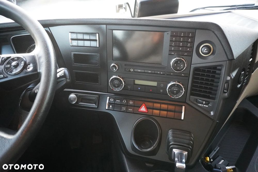 Mercedes-Benz Actros 1830 4x2 E6 / Burtofiranka 18 EPAL / Kab. Sypialna - 25