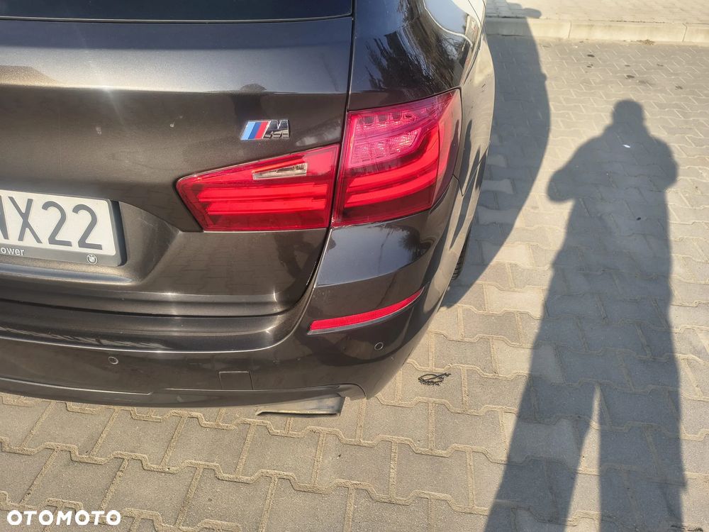 BMW Seria 5 520d M Sport - 9