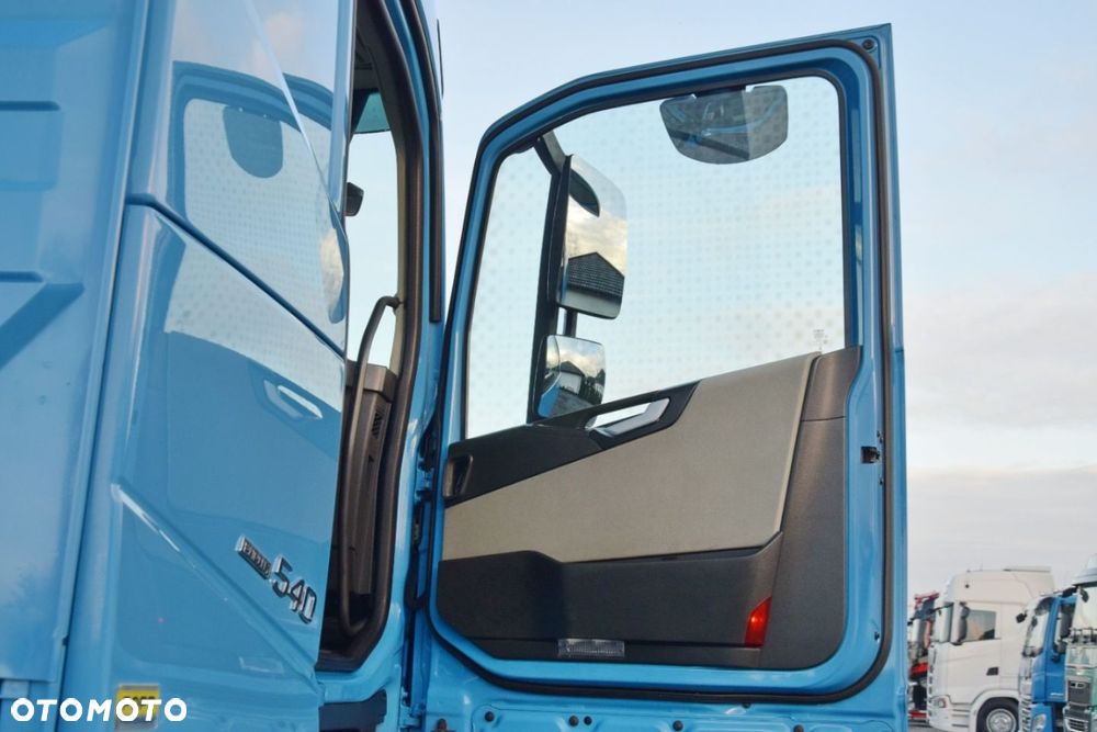 Volvo FH 540 BDF Globetrotter XL - 33