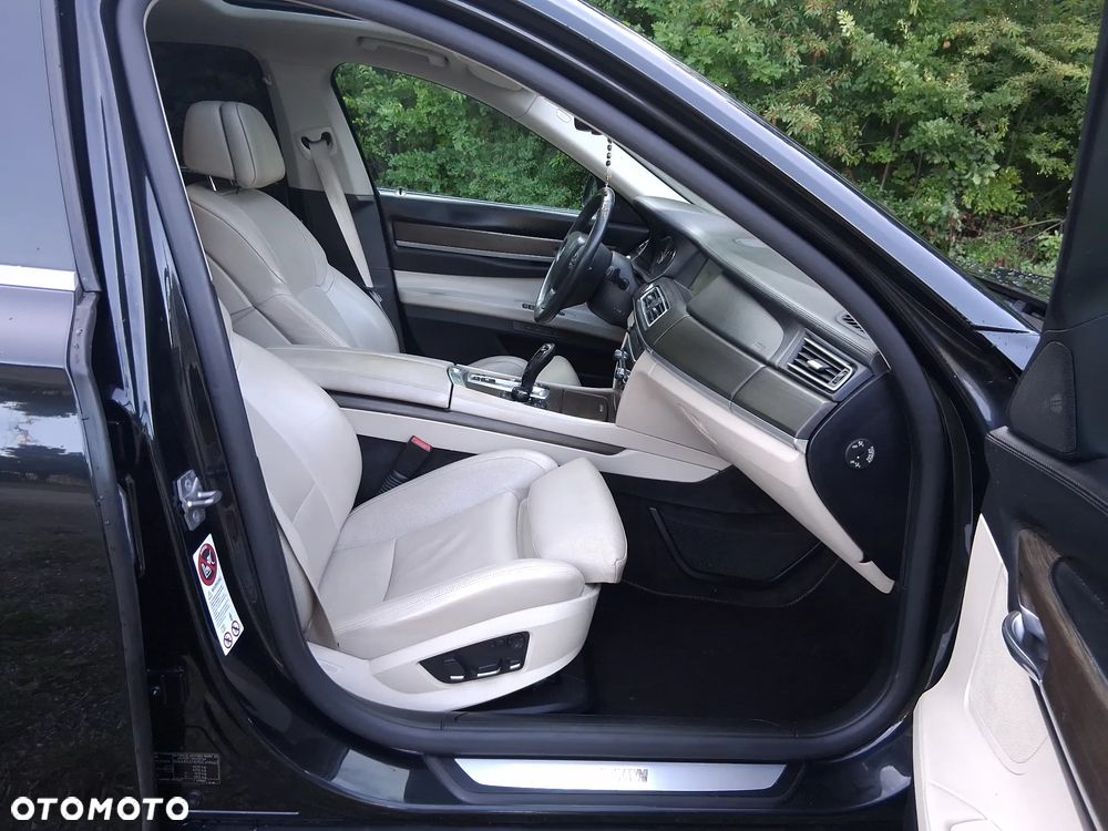 BMW Seria 7 730d - 7