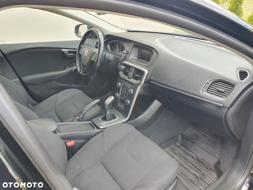 Volvo V40 D2 Kinetic - 6