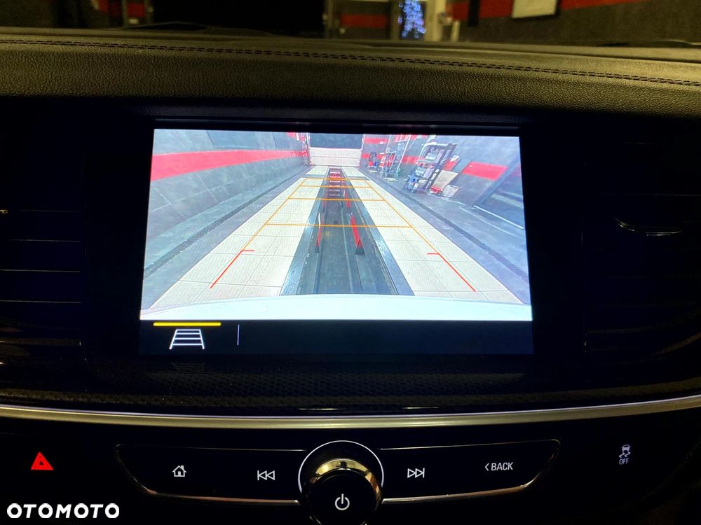 Opel Insignia 2.0 CDTI Business Elegance S&S - 22