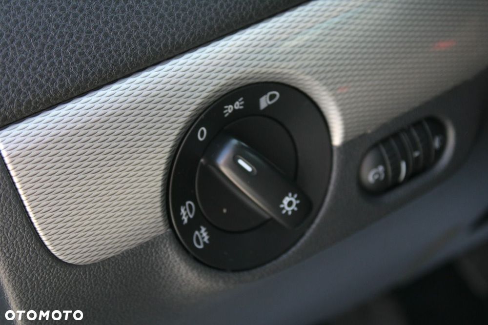 Volkswagen Jetta - 19