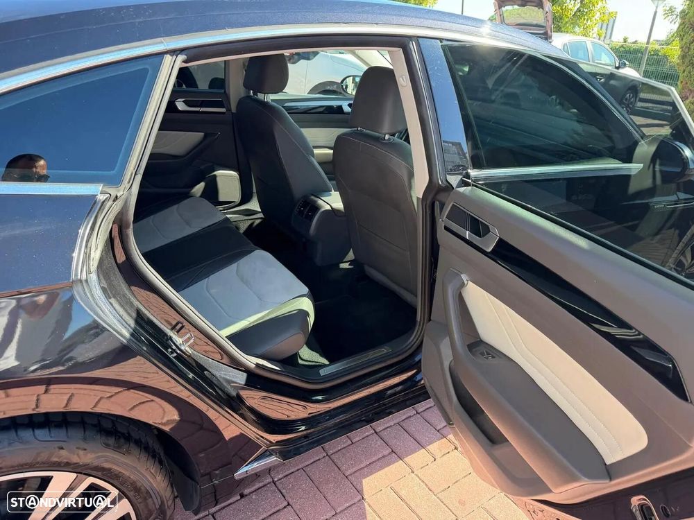 VW Arteon 2.0 TDI Elegance DSG - 19