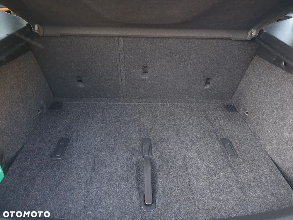 Volvo V40 Cross Country D2 Plus - 38