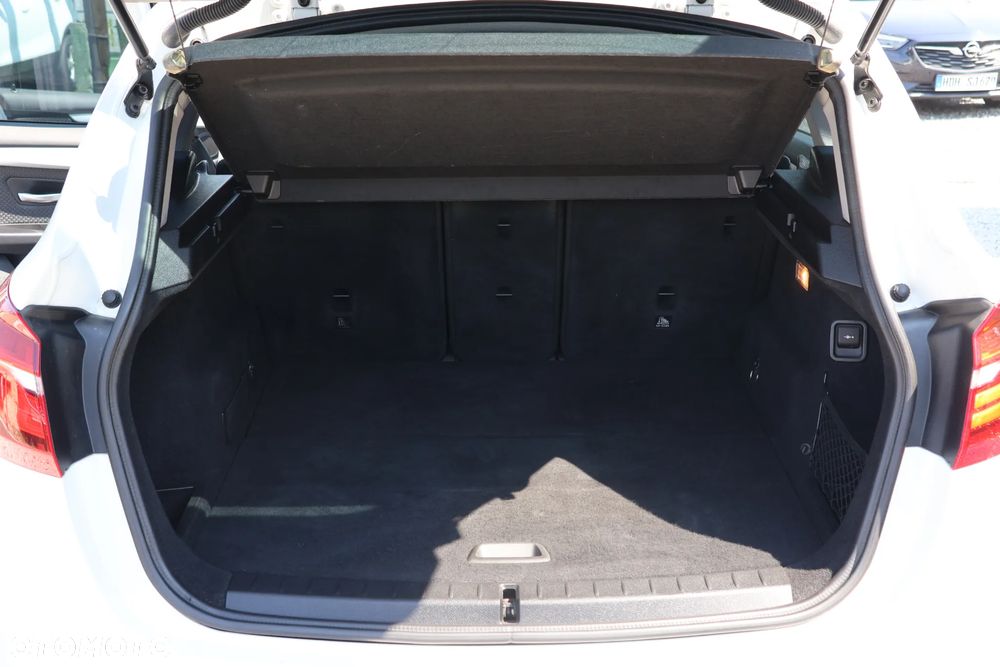 BMW Seria 2 220i - 15