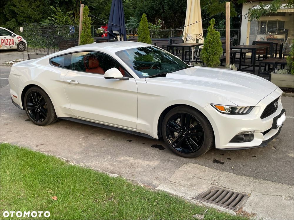 Ford Mustang 2.3 EcoBoost - 6