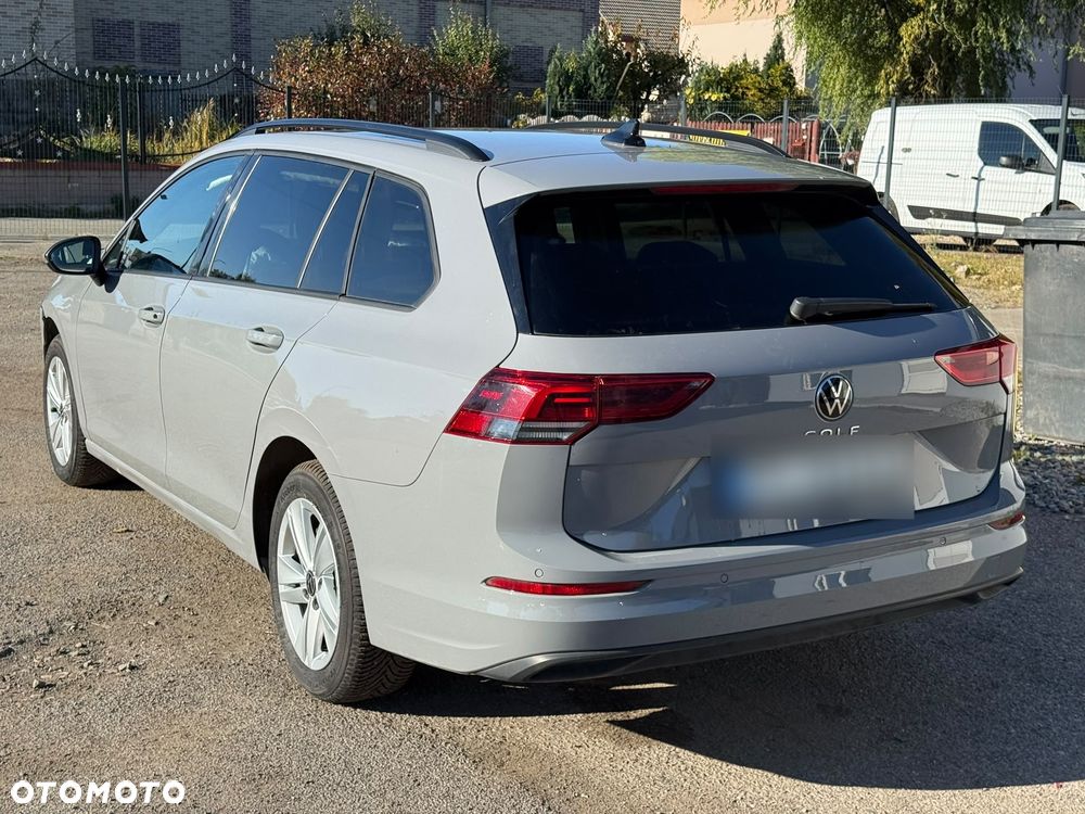 Volkswagen Golf Variant - 12