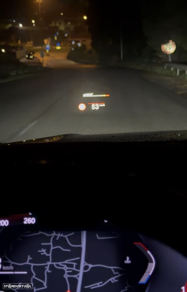 BMW 330 e Aut. M Sport - 21