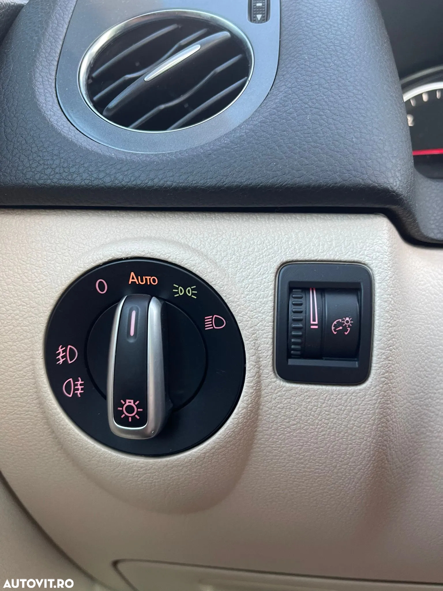 Volkswagen Tiguan 2.0 TDI DPF 4Motion DSG Exclusive - 10