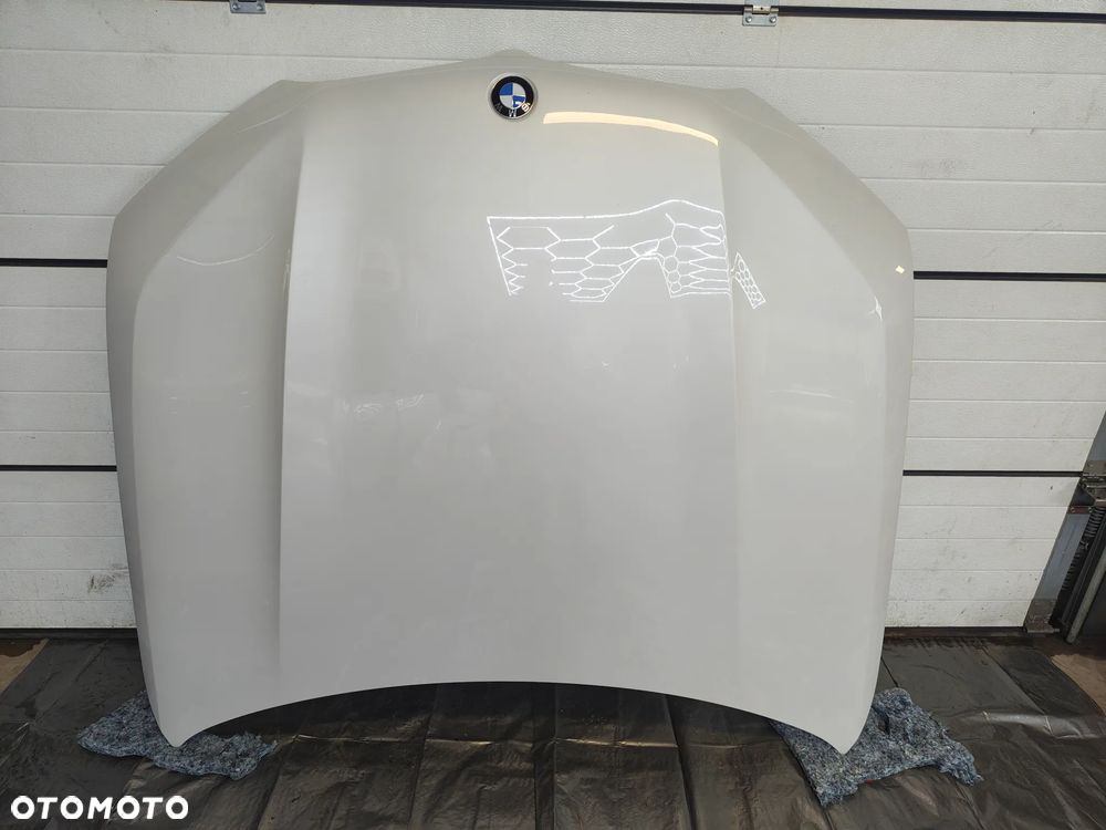 BMW X5 G05 maska A96 MINERALWEISS do założenia w kolor - 2