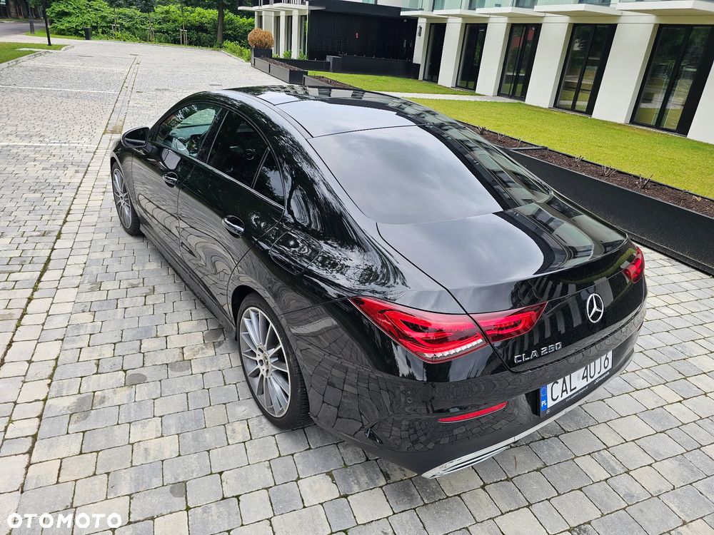Mercedes-Benz CLA 250 AMG Line 7G-DCT - 22