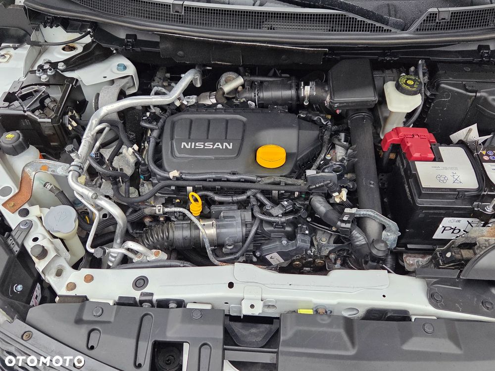 Nissan Qashqai 1.6 dCi 4 x 4 DPF Start/Stop I-Way - 36