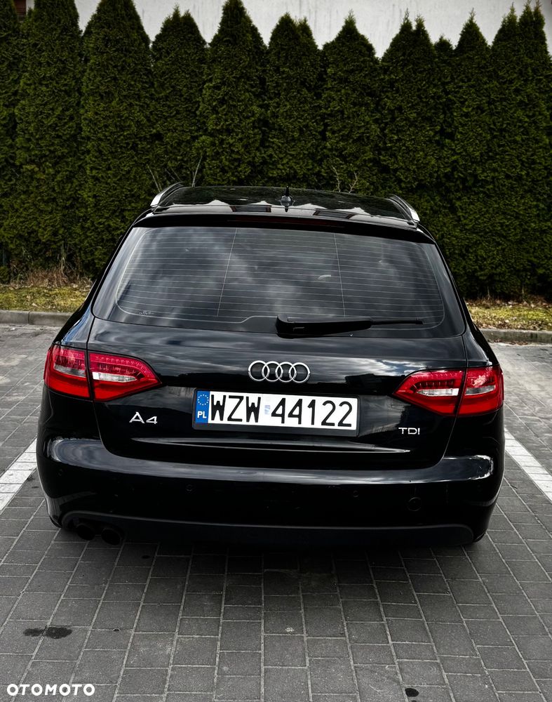 Audi A4 Avant - 4