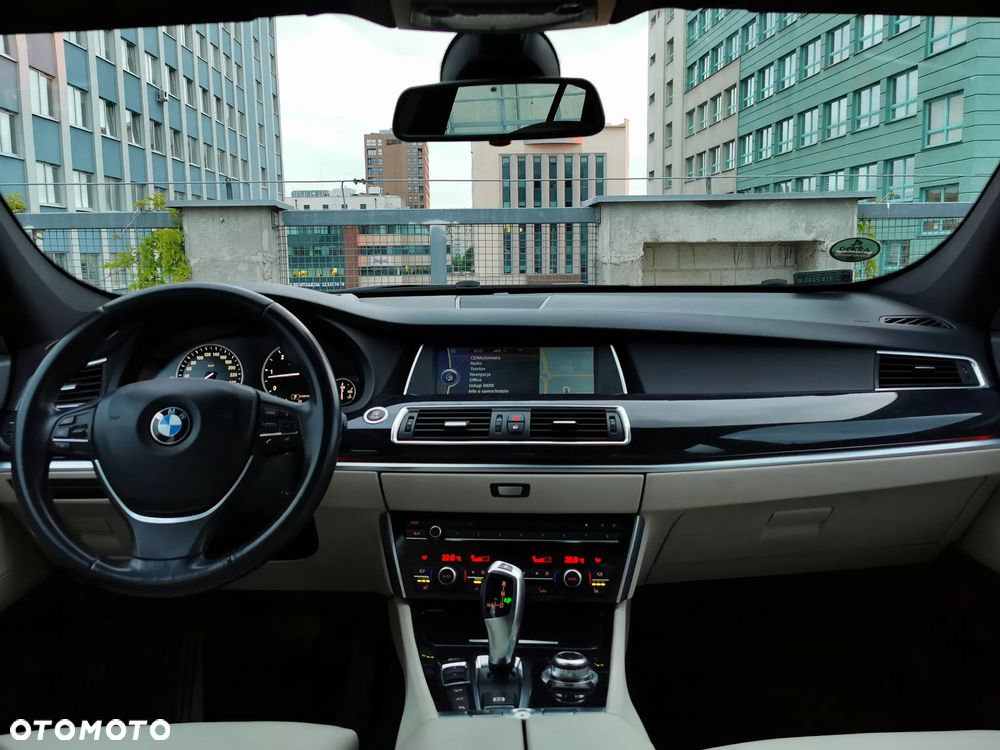 BMW 5GT 530d - 16