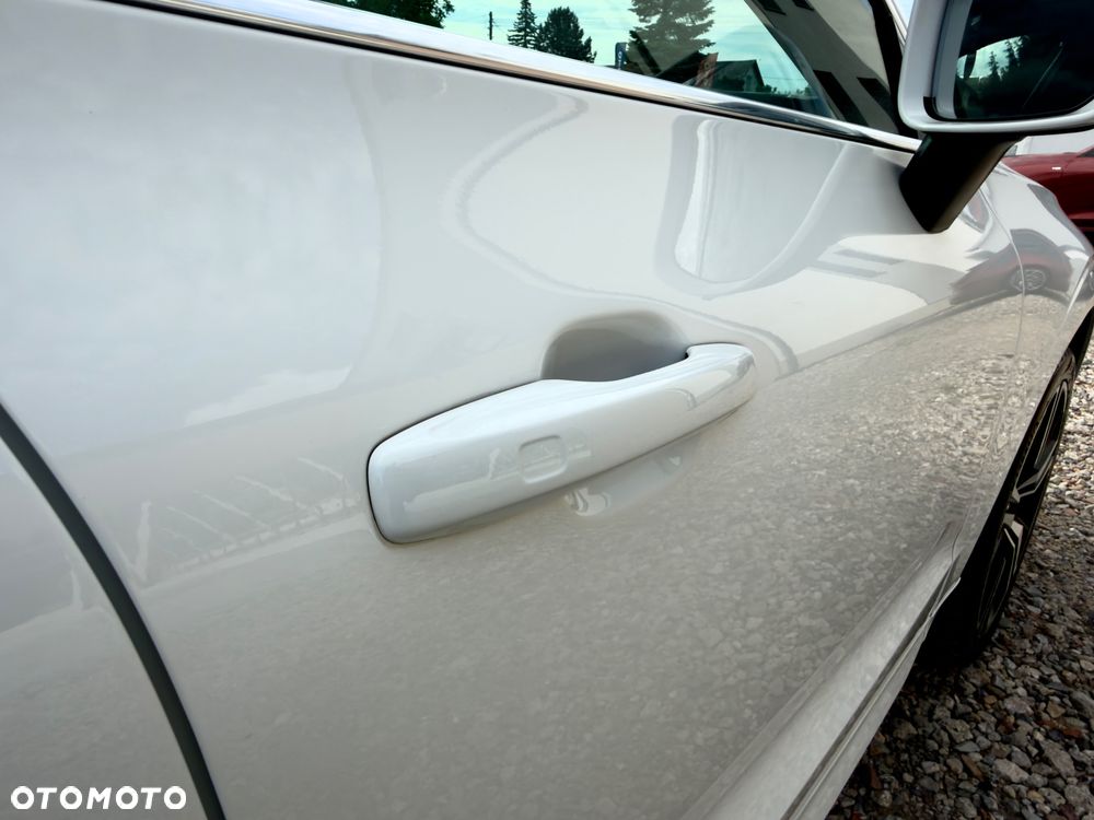 Volvo XC 60 B4 B Geartronic Momentum Pro - 36
