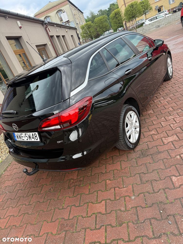 Opel Astra 1.6 CDTI Sport - 4