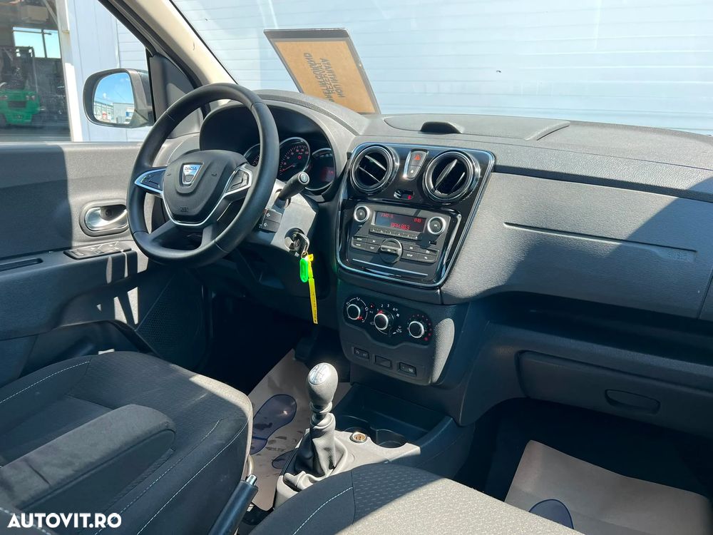 Dacia Lodgy 1.5 Blue dCi Laureate - 12