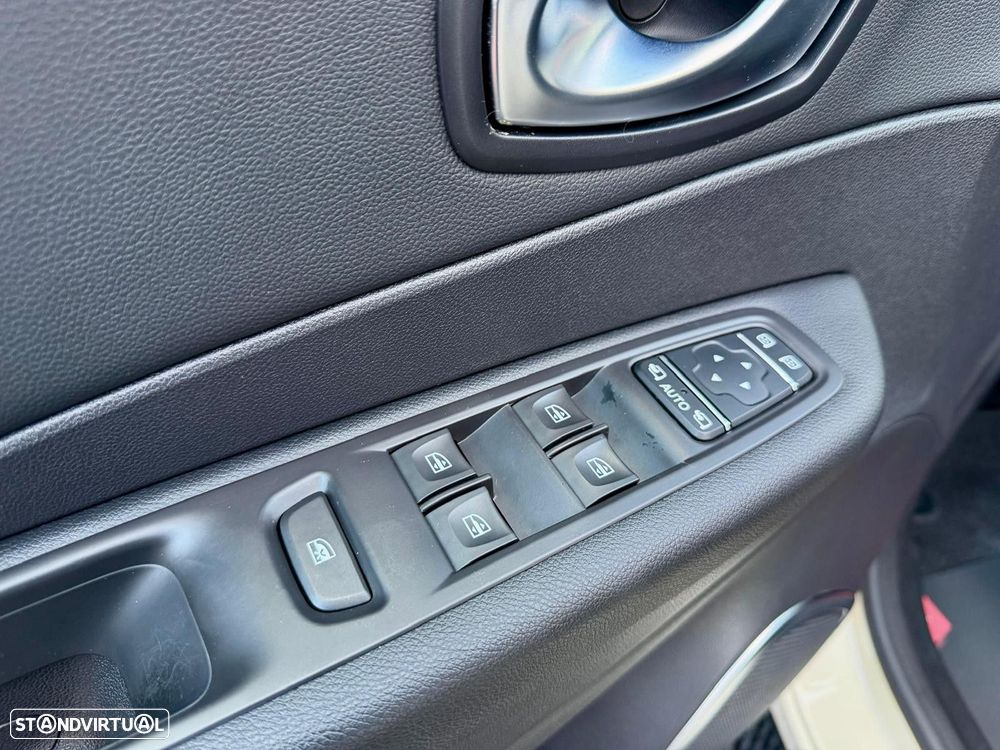 Renault Captur 0.9 TCE Sport - 17