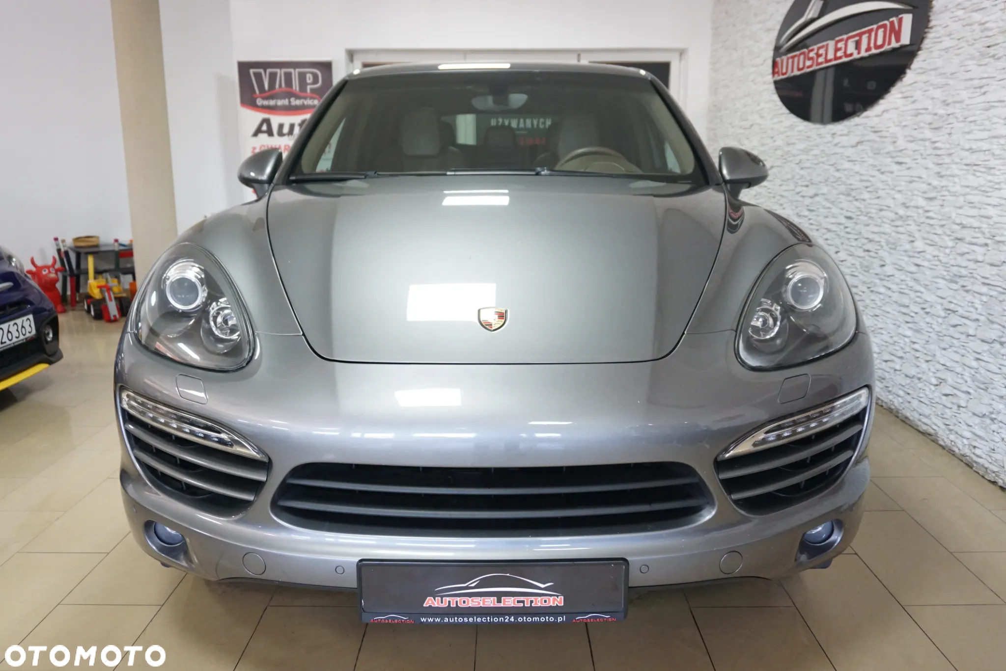 Porsche Cayenne Diesel Platinum Edition - 4