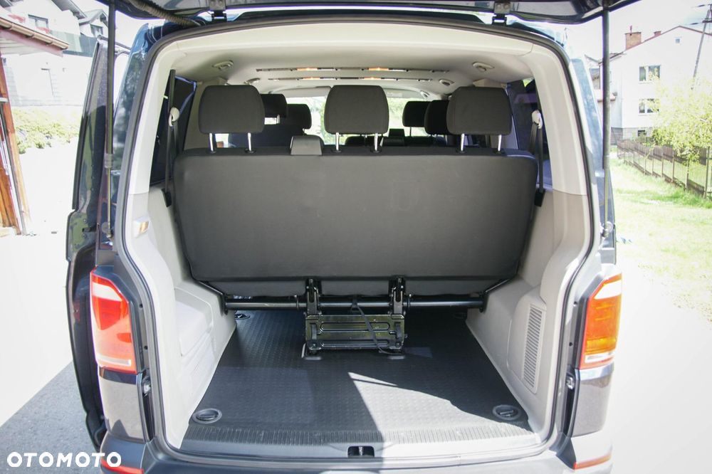 Volkswagen Transporter - 12