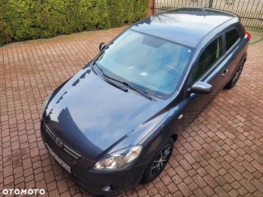 Kia ProCeed 1.6 CVVT Vision - 1