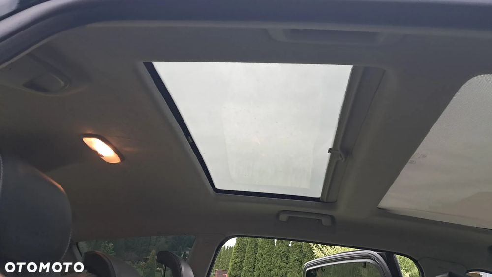 Ford S-Max 2.0 TDCi Titanium - 23