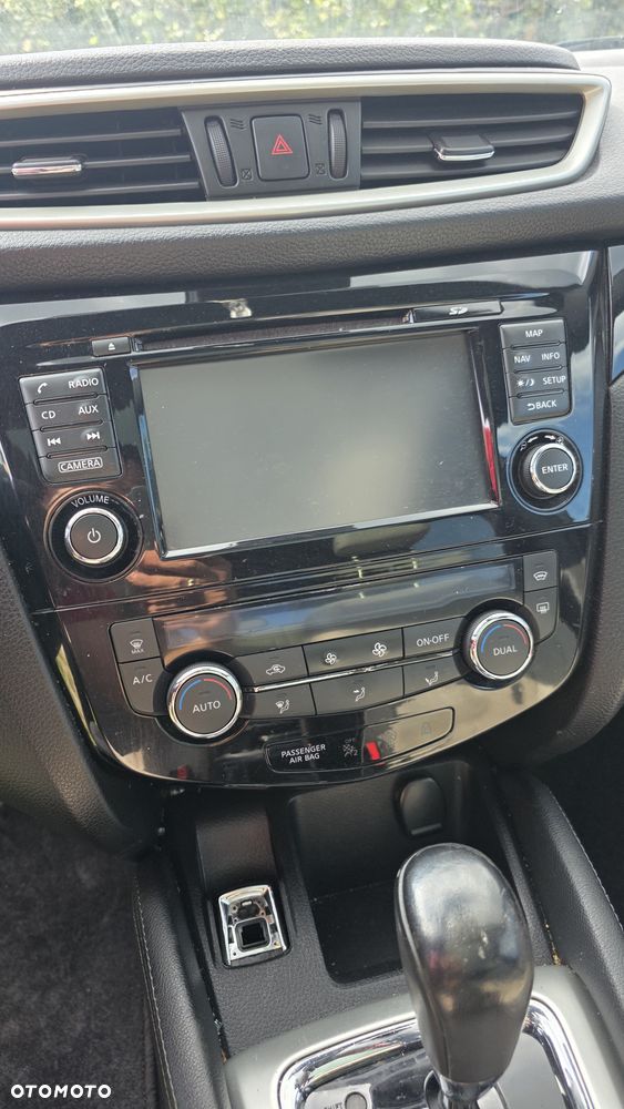 Nissan Qashqai 1.6 Tekna CVT - 11