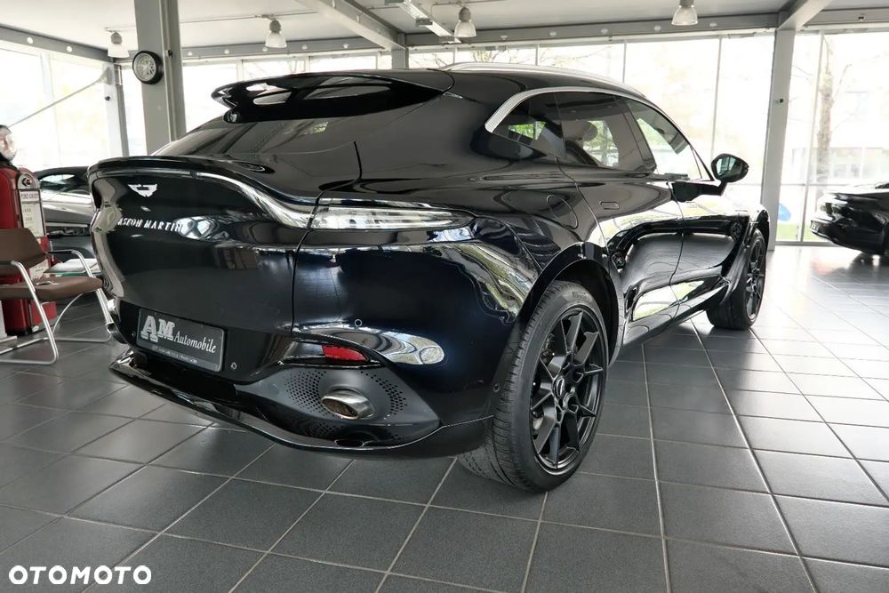 Aston Martin DBX Standard - 13