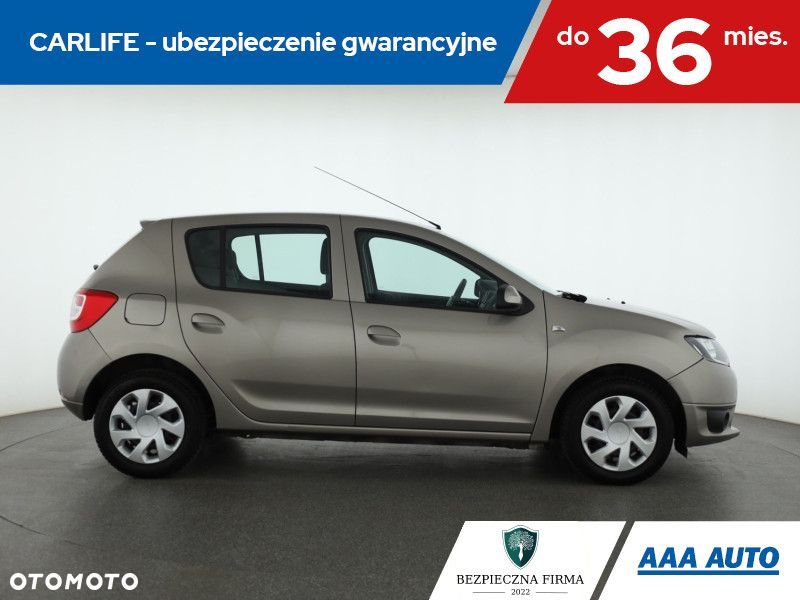 Dacia Sandero - 7