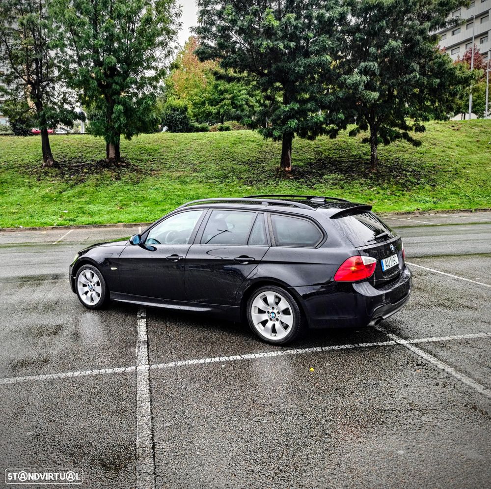BMW 320 d Touring Navi. Sport Auto - 30