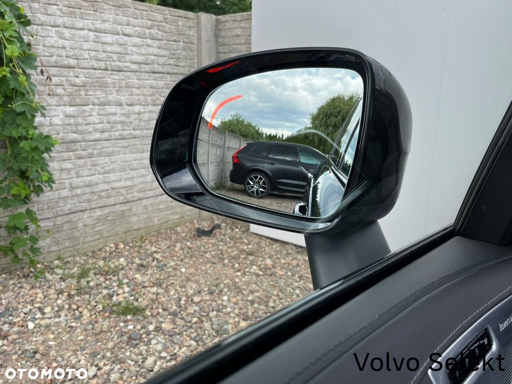 Volvo XC 90 - 35